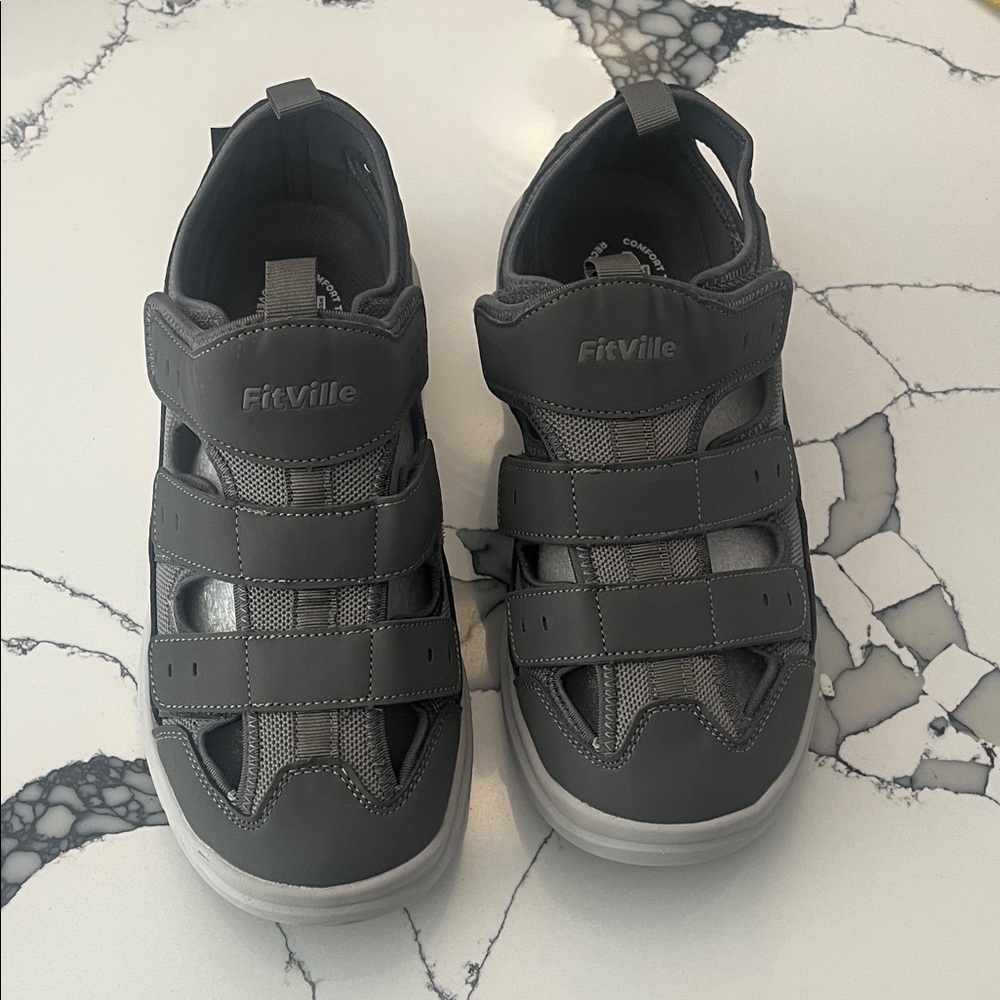 FitVille Gray Adapted Sandal with Arch and Heel Support Diabetic Shoe, Size 10